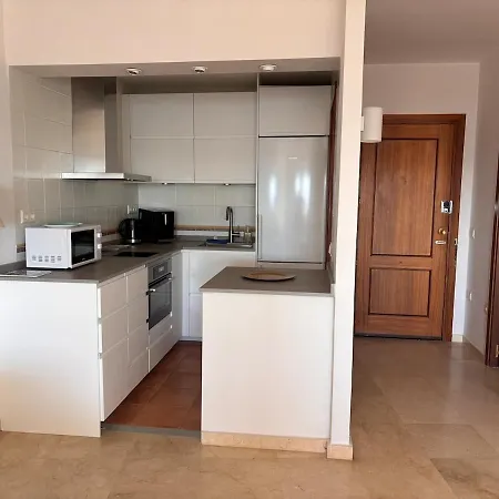 Seafront Paradise Port Apartamento Estepona